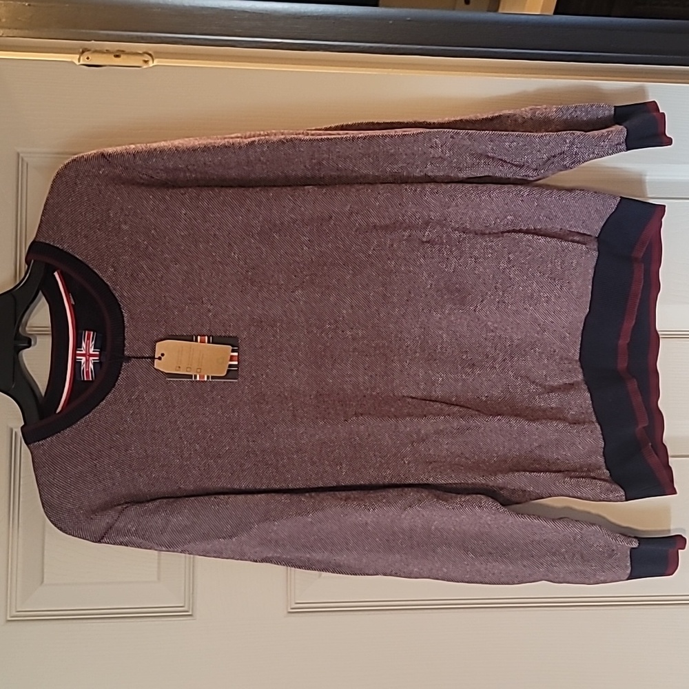 Soul of London Burgundy Sweater